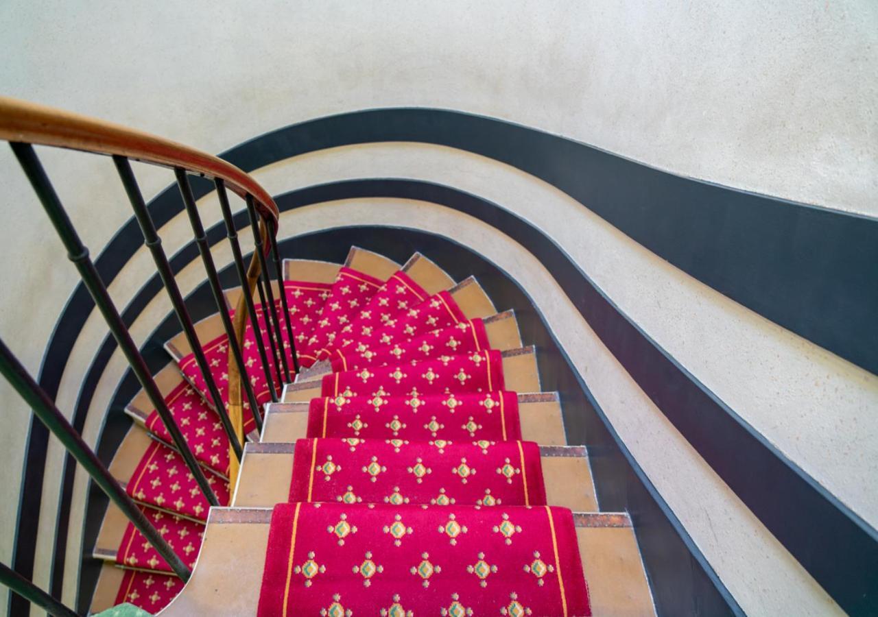 Nouvel Hotel Paris Bagian luar foto