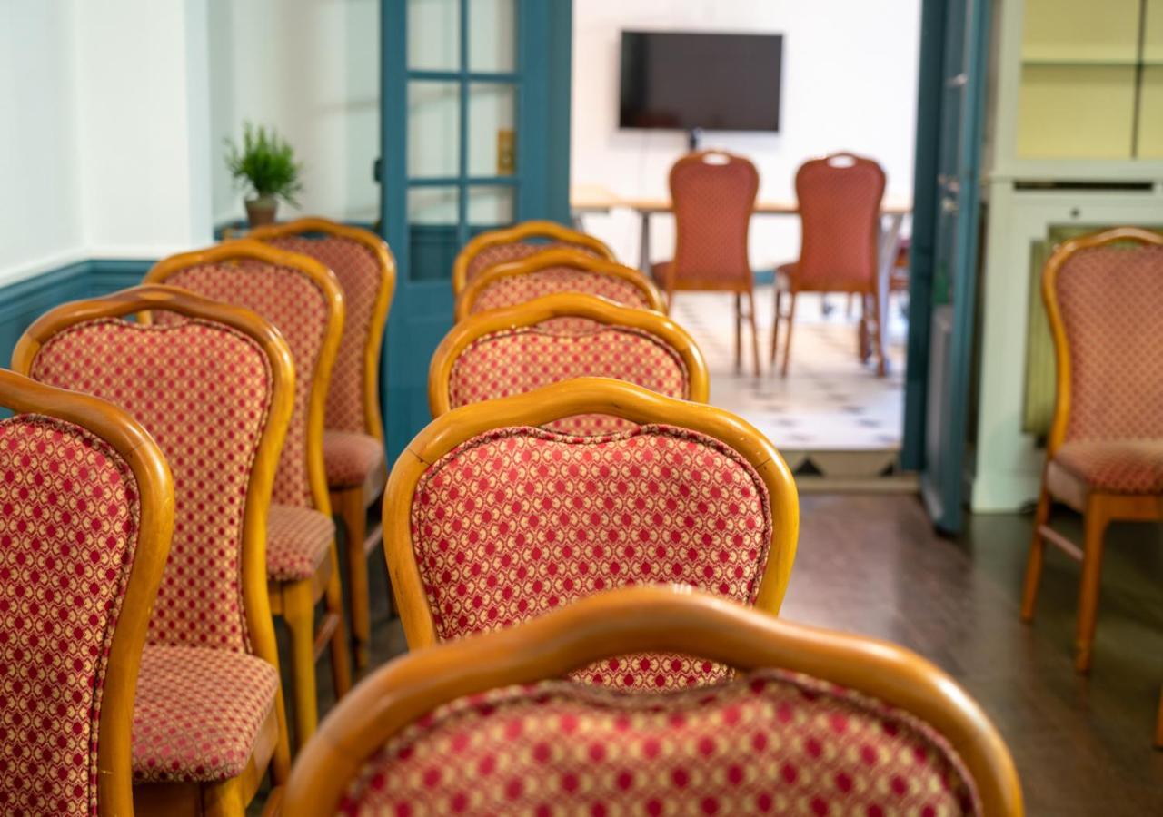 Nouvel Hotel Paris Bagian luar foto