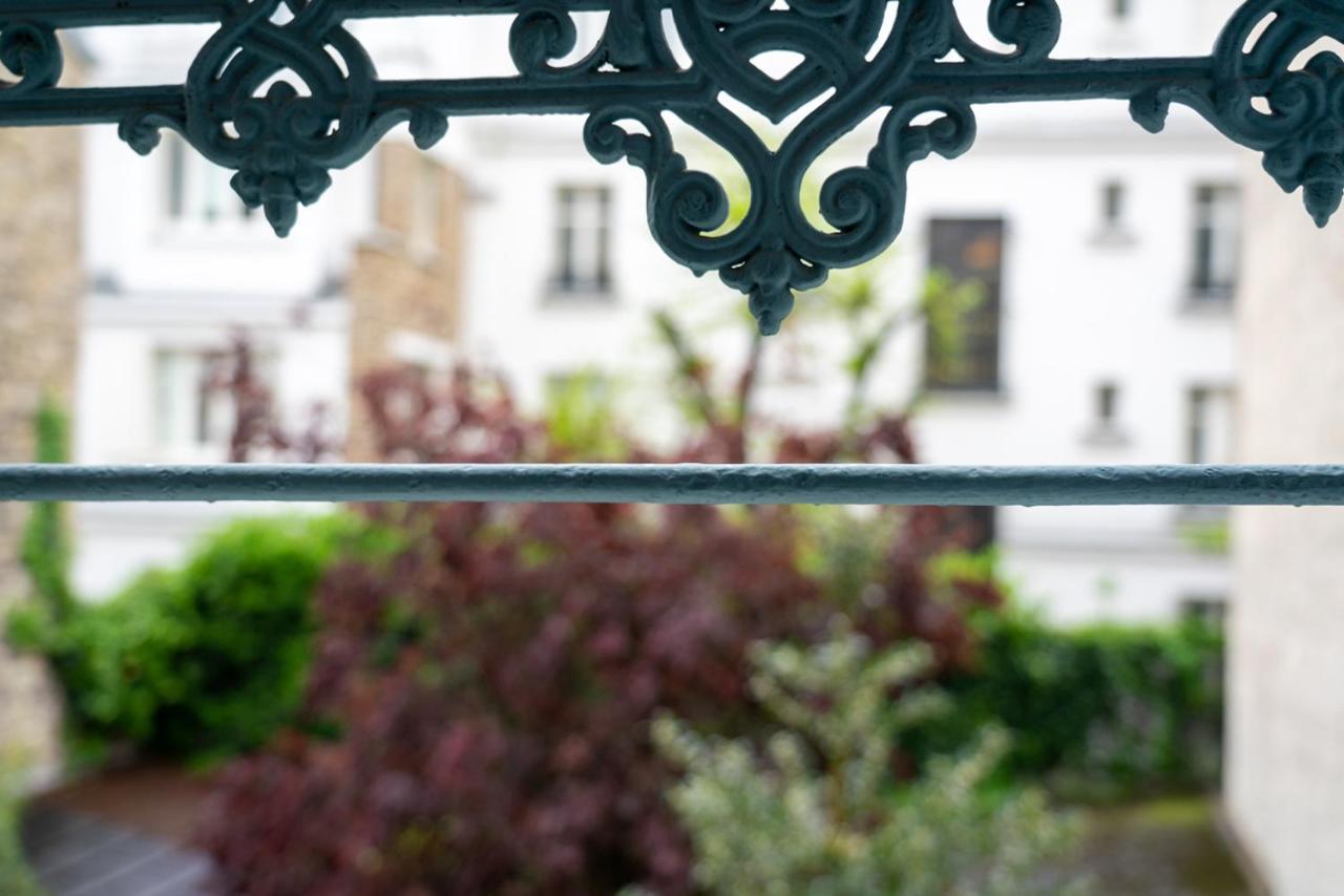 Nouvel Hotel Paris Bagian luar foto