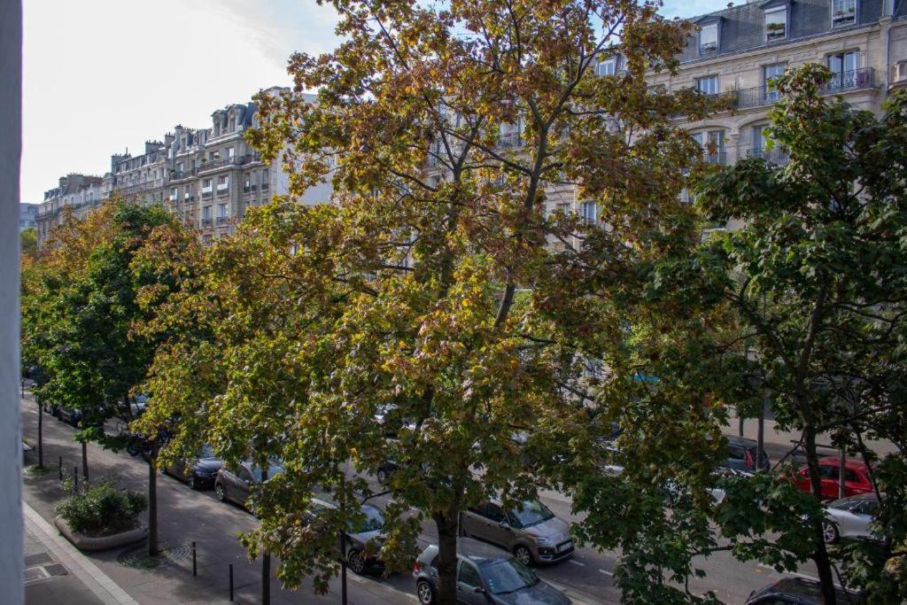 Nouvel Hotel Paris Bagian luar foto